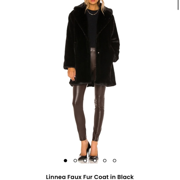 Gorgeous faux fur coat with satin like lining. - Picture 9 of 10